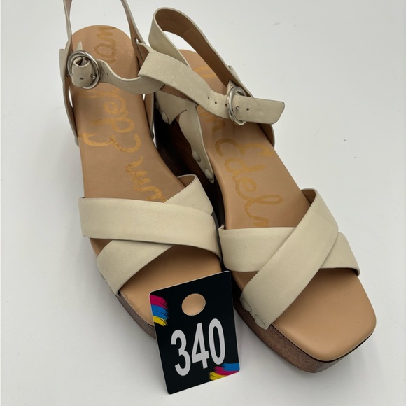 Sam Edelman Shoes - M340 women’s Sam Edelman New Cream Sandals on a wood platform. Size 10